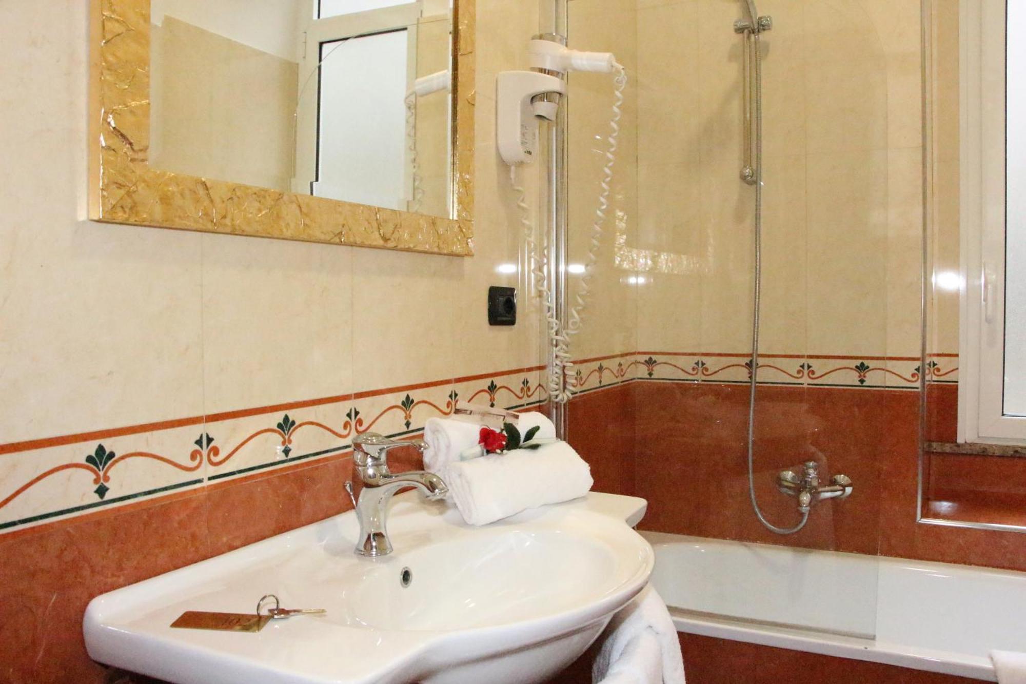Guest House Galaxy Roma Ngoại thất bức ảnh